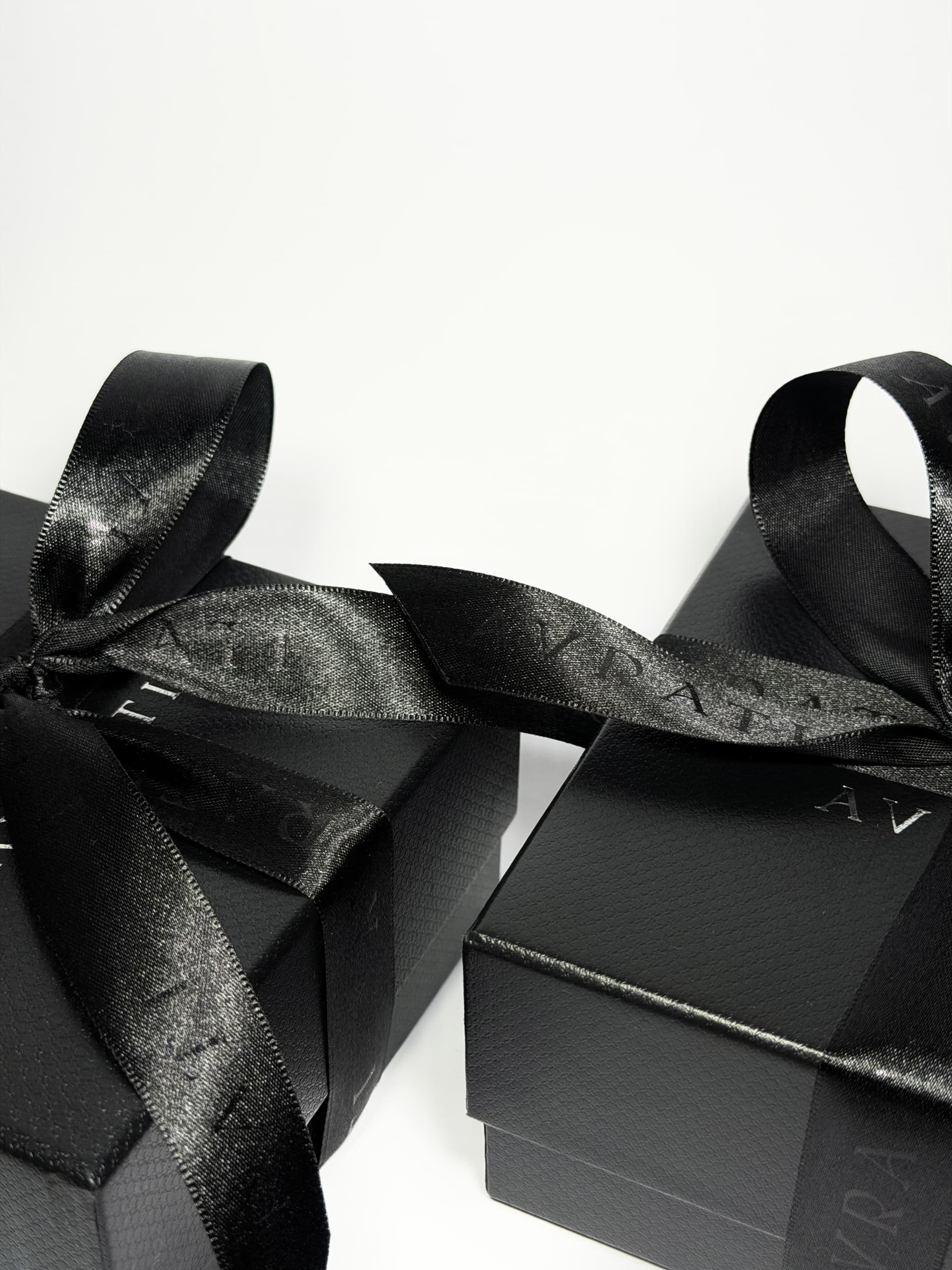 Avrati branded gift boxes with ribbon